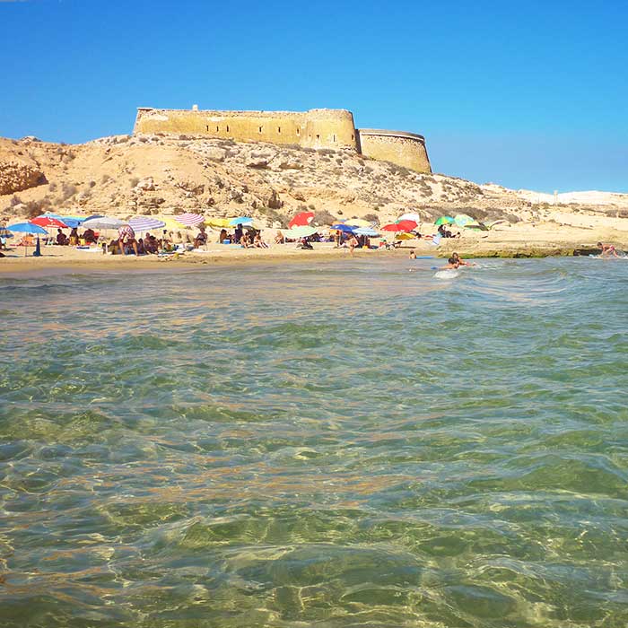 Playa el Playazo Cabo de Gata Castillo